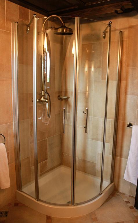 Hotel Medieval Alba Iulia Phòng bức ảnh