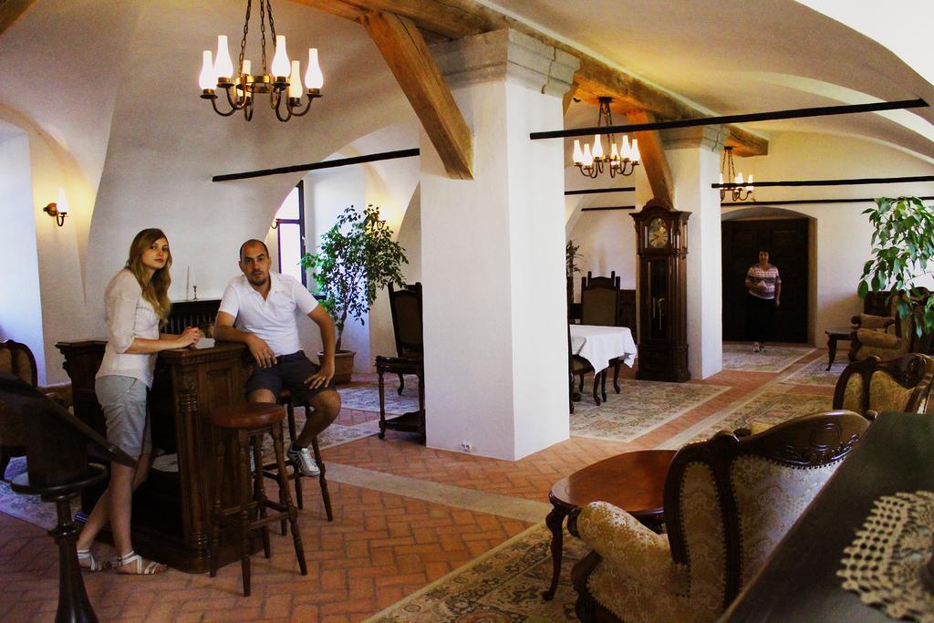 Hotel Medieval Alba Iulia Ngoại thất bức ảnh