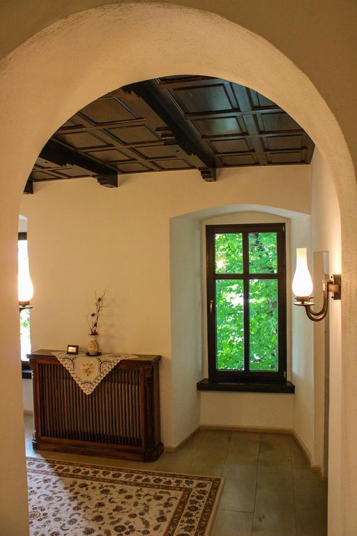 Hotel Medieval Alba Iulia Ngoại thất bức ảnh